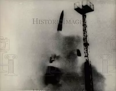 1965 Press Photo Soviet Missile Launches On A Test Flight In Moscow - Afx00768 • $17.88