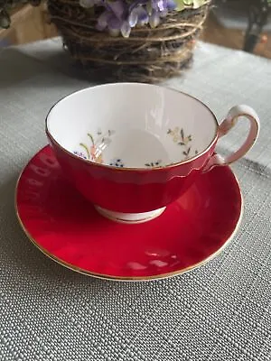 Aynsley England Cottage Garden Red Tea Cup & Saucer Trimmed In Gold Butterfly • £59.80