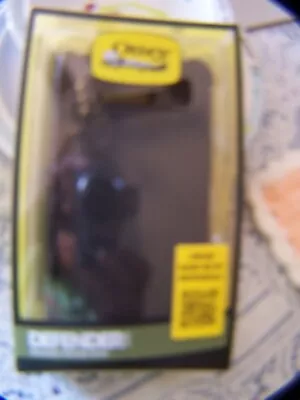 OtterBox Defender Motorola Droid RAZR HD Case & Belt Clip Black 77-20134 NEW !!! • $5