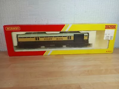 Hornby R4526 Operating Mail Coach 'night Mail' • £12