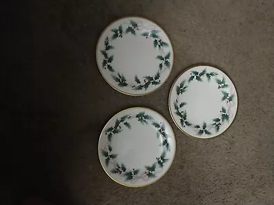 MIKASA RIBBON HOLLY DESSERT /SALAD PLATES 8.25” SET OF 3 - In Original Box • $35