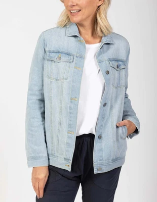 $50 • Buy Betty Basics Harrison Denim Jacket Washed Blue Size 14 BRAND NEW