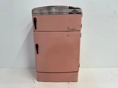 Vintage Wolverine Pink Tin Metal Refrigerator Toy • $45