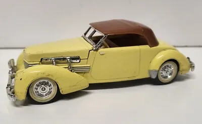 Matchbox - 1937 Cord Model 812 Supercharged Convertible Phaeton Sedan - 1978 • $2.47