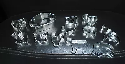 Vintage 12 Piece Noah's Ark & Animals Aluminum Cookie Cutter Set • $10