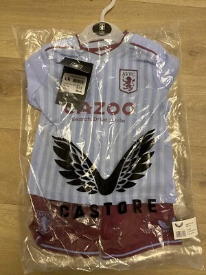 £10 • Buy Baby Aston Villa Baby Kit  9-12 New With Tag £50 Price On The Tag
