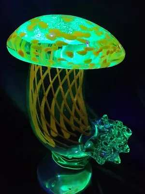 Uv Reactive Glass Mushroom Mycelium Sculpture • $50