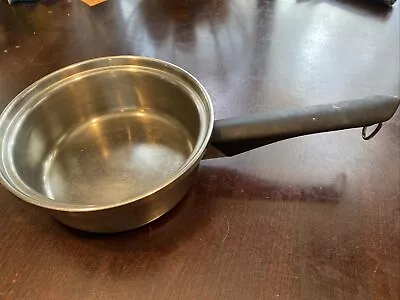 Vintage Small Amway Queen Saucepan • $23.78