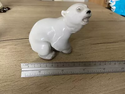 Vintage Lomonosov USSR Polar Bear Figurine - VGC. • £0.99