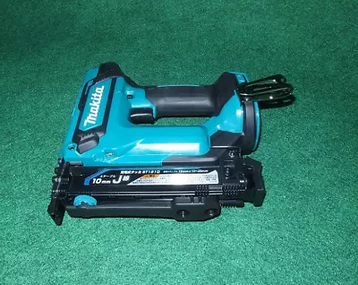 Makita FN001GZK 40v Max XGT Cordless Brushless Brad Nailer Tool • $392.80