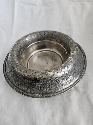 Vintage Wilcox Silver Plate Edge Repousse Floral Bowl 811 • $9.99