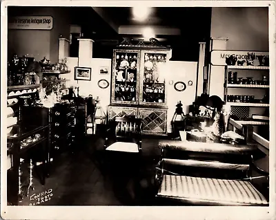 Antique 1950s Chicago Antique Mall Booth Interior Photo 8 X 10 Interesting  • $9.95