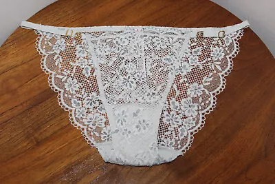 Victoria's Secret Lingerie Bikini Floral Croche Lace Detail Silver Streak Size S • $19.99