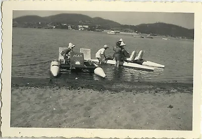 Antique Photo - Vintage Snapshot - Sea Agay Pedal - Sea Pedal Boat 1951 - 1 • $10.82