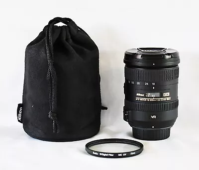 Nikon AF-S 18-200mm F/3.5-5.6G ED VRII Lens With UV Filter - As New • $420