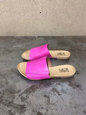 Miz Mooz Aurelia Fuchsia 7 • $59