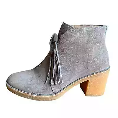 Womens Ugg Corin Ankle Boots Mouse Grey Suede Leather Gum Block Heel Zip Closure • $50