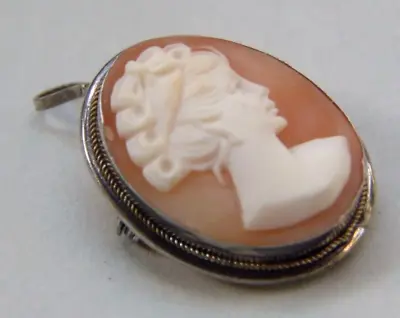 VINTAGE CAMEO BROOCH / PENDANT - SET IN 800 SILVER Dainty Small 1” High GIFT • £34.45