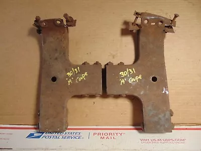 1930 1931 Model A FORD Coupe MAIN ROOF TOP BRACKETS Original Pair B Pillar • $99