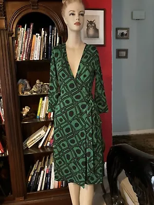 Diane Von Furstenberg Julian Dress 4 Green Black Geometric Silk Jersey Wrap • $49.99