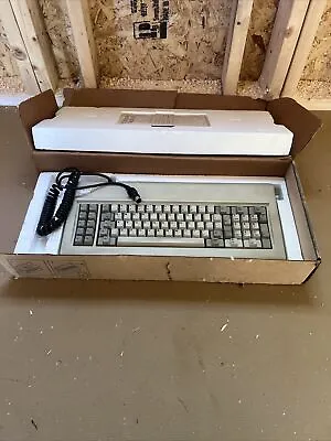 Nice Vintage IBM Model F PC/XT 5150/5160 Buckling Spring Mechanical Keyboard • £185.28