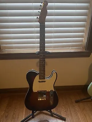 Squier Classic Vibe 60s Telecaster Custom - 3 Tone Sunburst • $299