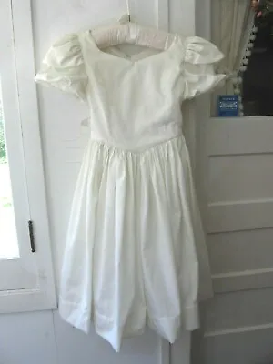 Lovely Vintage 1980 Girl's Ivory First Communion Flower Girl Dress  • $17.95