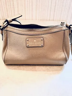 Kate Spade Berkshire Road Gabriella Pebbled Leather Oyster Taupe Purse • £48.21