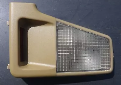 1994-2000 Volvo 850 S70 V70 C70 Tan Overhead Console Map Light Right Side (LENS) • $24.99