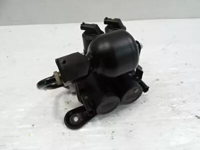 05 Mercedes W220 S55 Valve Block ABC Suspension Rear 2203200358 • $179.99