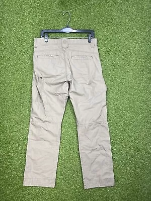 Mens Wrangler Pants Size 33x30 Cargo Outdoor Tapered Stretch Hiking Fishing Y2K • $19.99