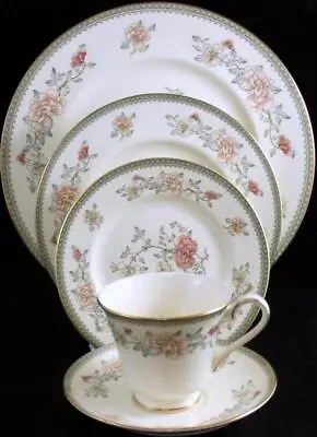 Minton Jasmine 5 Piece Place Setting S771 • $104.88