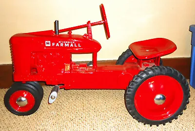 Vintage Restored 1951 ESKA IH McCormick Farmall Small M Pedal Tractor • $1600