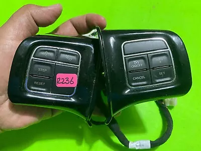 2011-2015 Dodge Grand Caravan Volume/ On Off Cruise Control Switch Oem  • $51.32