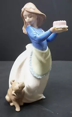 Lladro Nao Puppy's Birthday Girl With Cake Figurine #1045 MINT CONDITION Vintage • $49.99