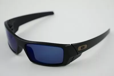 Oakley Gascan Matte Black/Ice Polarized Iridium Sunglasses • $59.99