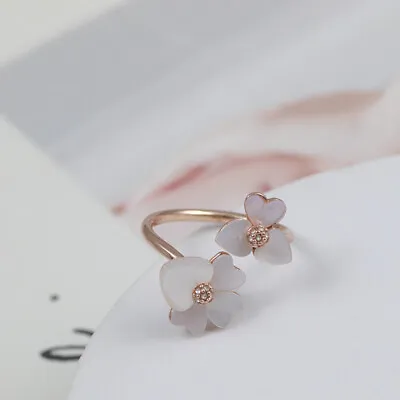 Kate Spade Mother Of Pearl Flower Fashionable Ring • $23.43