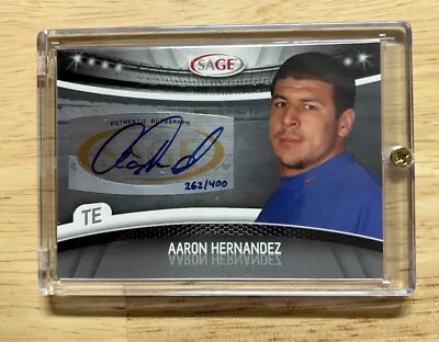 2010 SAGE A-25 Aaron Hernandez Autograph Rookie Card (262/400) • $99.99