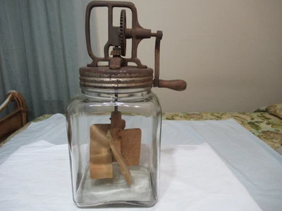 $42.99 • Buy Vtg 4 Quart Butter Churn Metal Crank #83h Wood Paddles Square Glass Works (ad78)