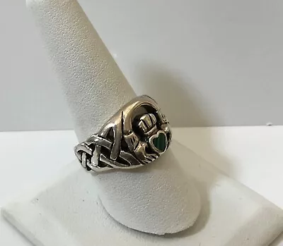 VTG Sterling Silver Claddagh Ring With Inlay Malachite Heart...Size 9-1/2 • $55