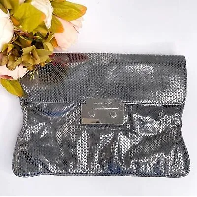 MICHAEL Michael Kors Sloane Snakeskin Clutch • $81.91