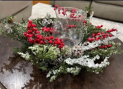 Large 20” Round Christmas Centerpiece Holly And Berries And Ice • $13