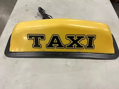 Rare Vintage Taxi Cab Lighted Top Roof 12 Volt Sign • $65