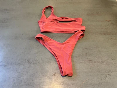 $0.99 • Buy Brown One Shoulder ZAFUL Two  Piece Swimsuit  Bikini Size Small
