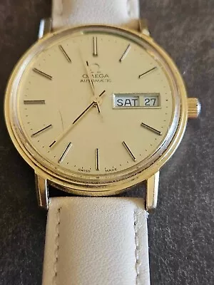 Vintage Omega Automatic Day And Date Men's Wrist Watch Gold Tone Leather Strap  • $118.50