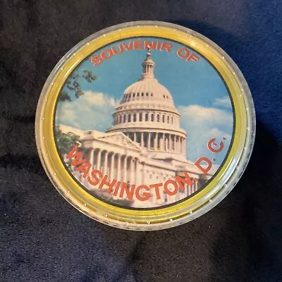 Vintage Round Souvenir Playing Cards Washington D C  • $9.88