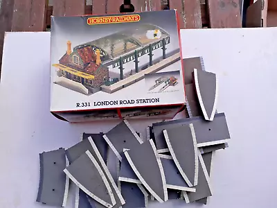 HORNBY R331 00 Gauge London Road Station Plus Extra Platforms • £15