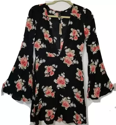 NWT Forever 21 Womens Black Floral Deep V-neck Bell Sleeve Mini Dress Small • $14.96