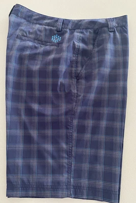 $15 • Buy Puma Plaid Lightweight Casual Golf Shorts -  Men's W34