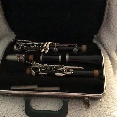 Bundy Resonite Clarinet By Selmer With Hard Carrying Case Xtra Reeds.. Untested • $42.99